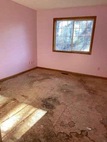 818 Sterling Street S Maplewood MN 55119