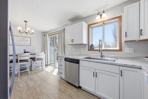 769 14th Avenue W West Fargo ND 58078