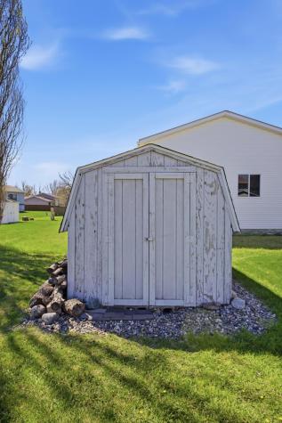 769 14th Avenue W West Fargo ND 58078