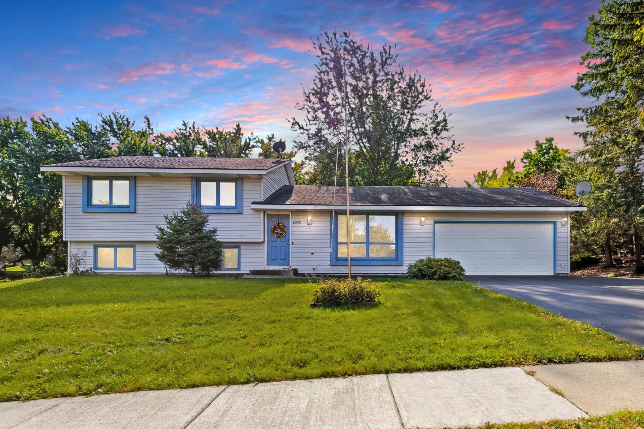 8090 159th Street W Apple Valley MN 55124