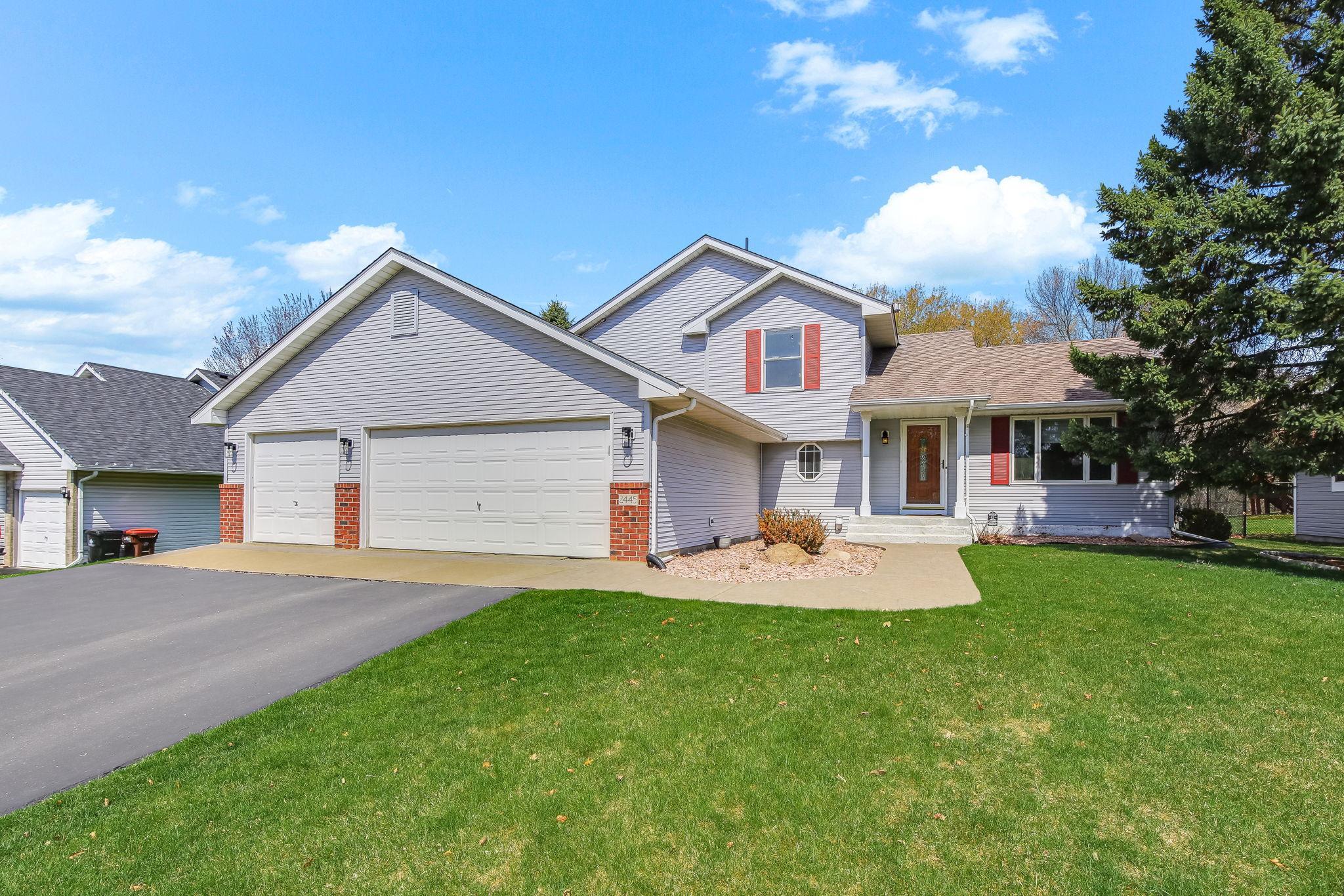 2445 Schaller Drive E Maplewood MN 55119