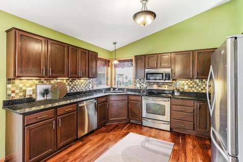 2445 Schaller Drive E Maplewood MN 55119