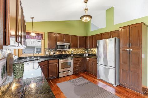 2445 Schaller Drive E Maplewood MN 55119