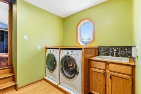2445 Schaller Drive E Maplewood MN 55119