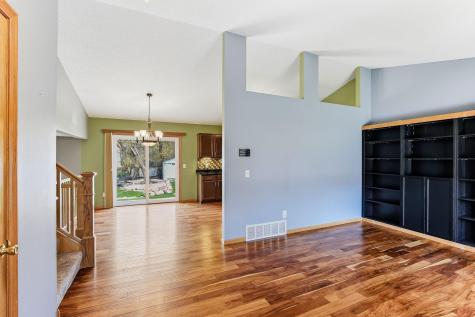 2445 Schaller Drive E Maplewood MN 55119