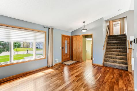 2445 Schaller Drive E Maplewood MN 55119