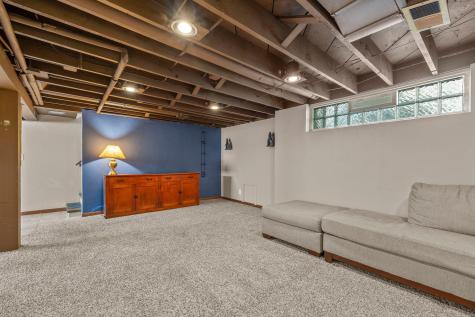2708 Victory Memorial Drive Minneapolis MN 55412