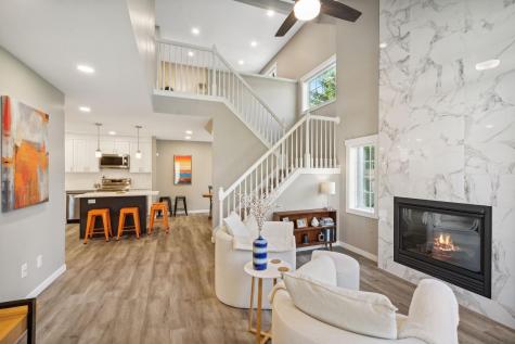 2111 Willow Circle Centerville MN 55038