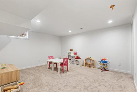 1522 10th Avenue S Fargo ND 58103