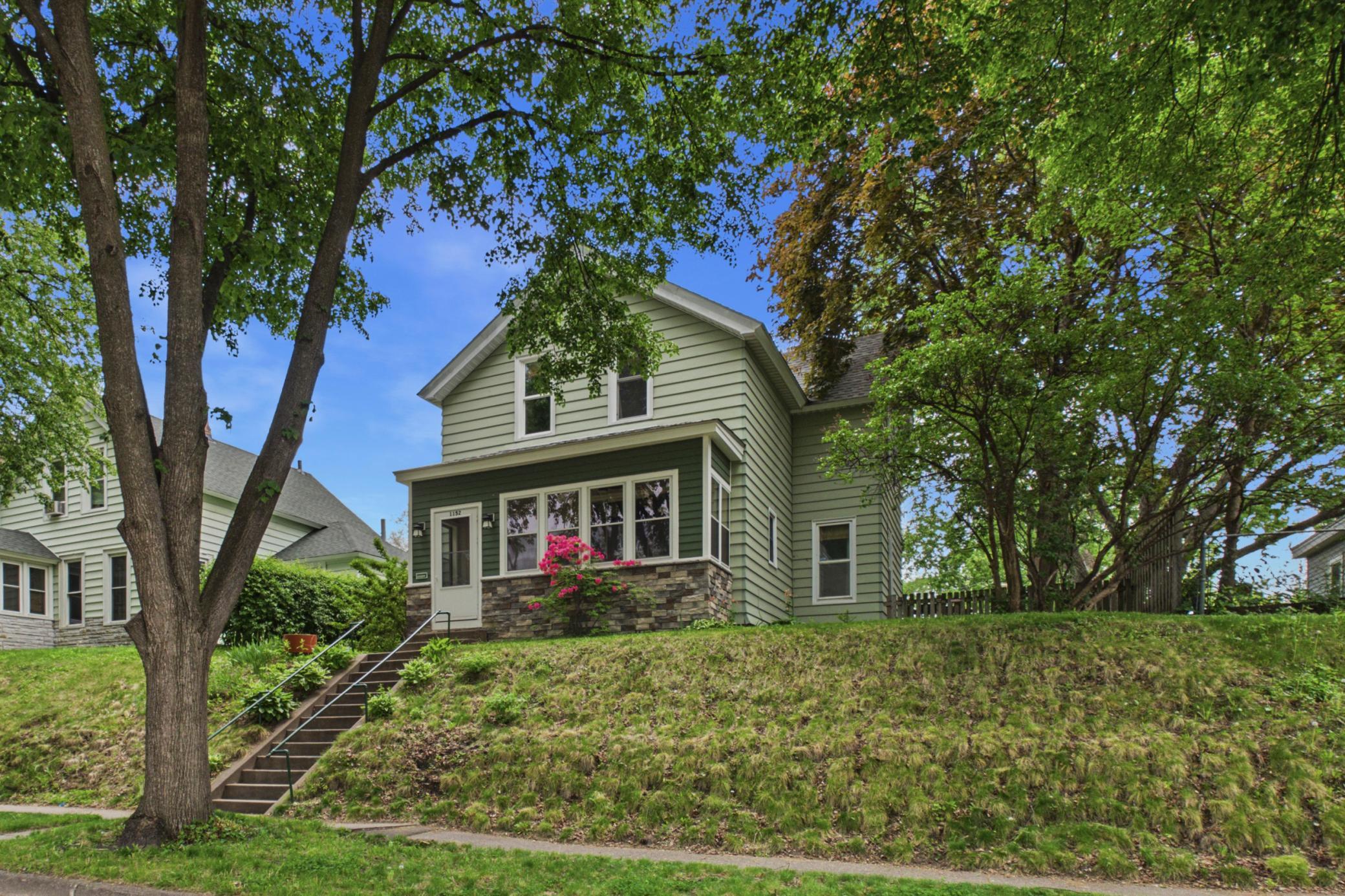 1152 Ross Avenue Saint Paul MN 55106
