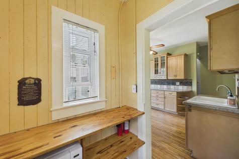 1152 Ross Avenue Saint Paul MN 55106