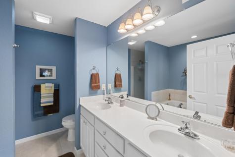 34590 Bay View Road Bayfield WI 54814