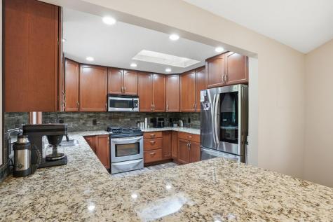 1773 Geneva Avenue N Oakdale MN 55128