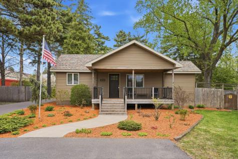 1773 Geneva Avenue N Oakdale MN 55128