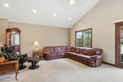 1773 Geneva Avenue N Oakdale MN 55128