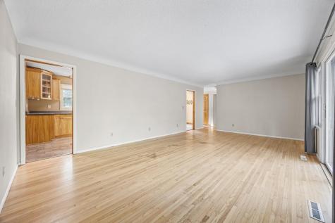 6914 1st Street N Moorhead MN 56560