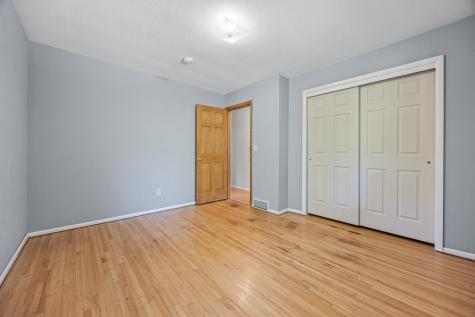 6914 1st Street N Moorhead MN 56560