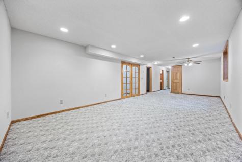 6914 1st Street N Moorhead MN 56560