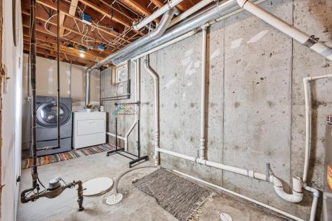 6914 1st Street N Moorhead MN 56560