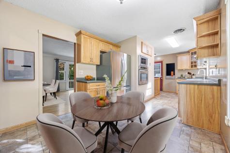 6914 1st Street N Moorhead MN 56560