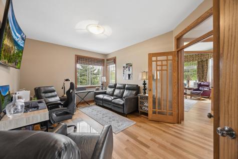23840 Prairie Court Belle Plaine MN 56011