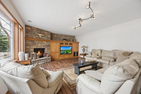 23840 Prairie Court Belle Plaine MN 56011