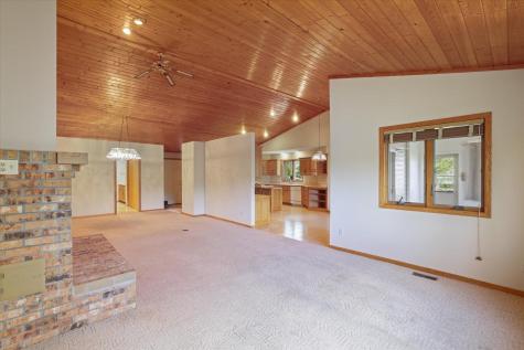 127 Eagle Drive Coleraine MN 55722