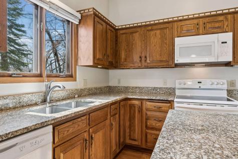 5301 Yorktown Lane N Plymouth MN 55442