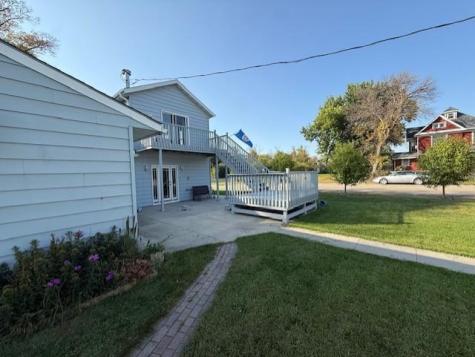 632 9th Street N Breckenridge MN 56520