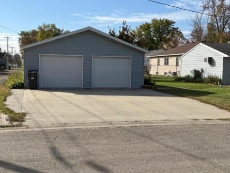 632 9th Street N Breckenridge MN 56520