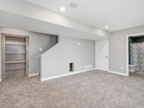 1048 Shoreview Drive Jordan MN 55352