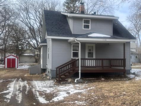 1126 Linden Lane Detroit Lakes MN 56501