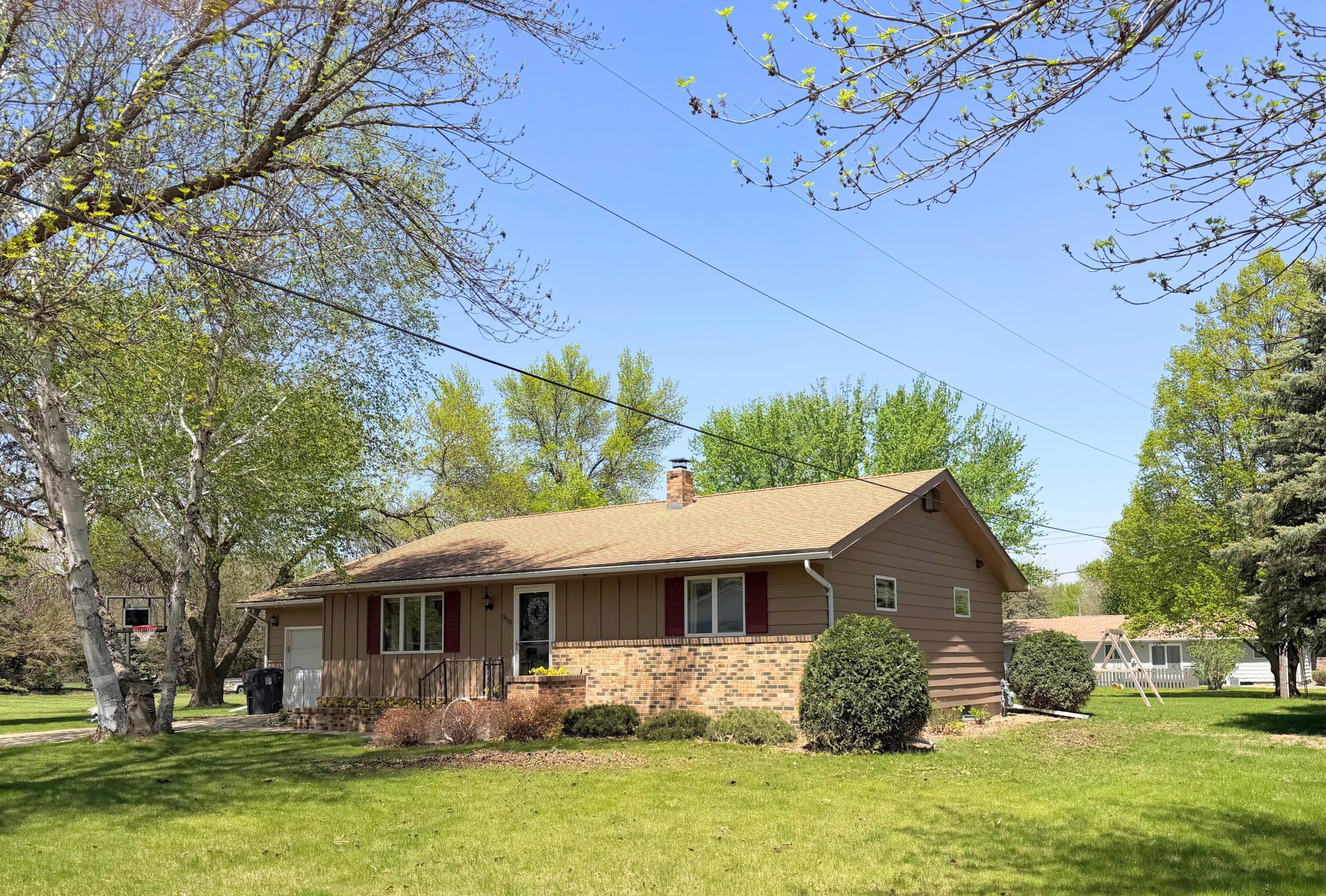350 Park Street Walnut Grove MN 56180