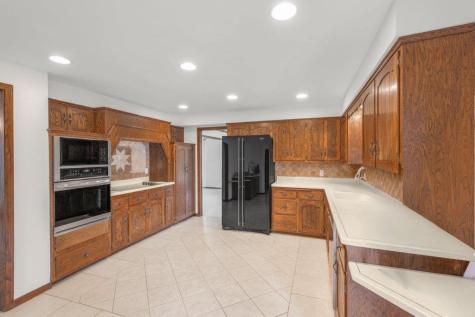 2805 Alvarado Lane N Plymouth MN 55447