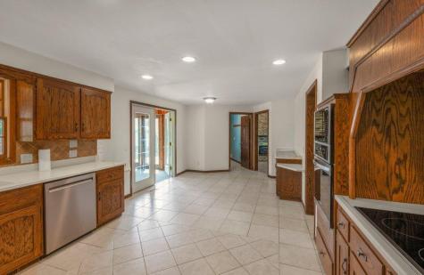2805 Alvarado Lane N Plymouth MN 55447