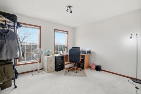 953 Lake Ridge Bay Woodbury MN 55129
