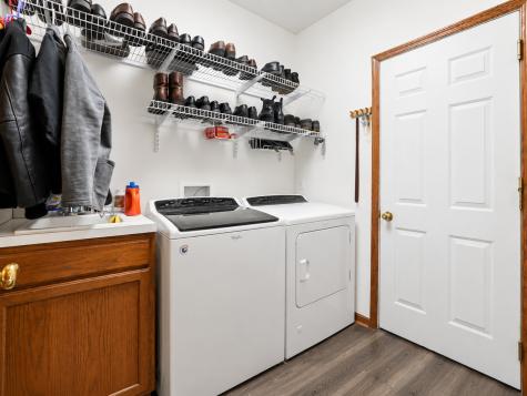 953 Lake Ridge Bay Woodbury MN 55129
