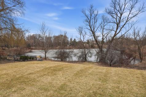 953 Lake Ridge Bay Woodbury MN 55129