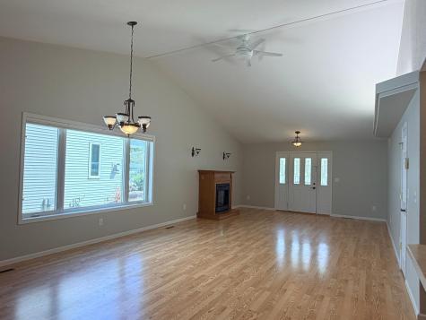 826 N Mckay Avenue NE Alexandria MN 56308