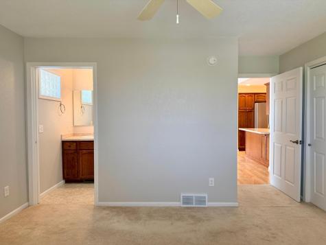 826 N Mckay Avenue NE Alexandria MN 56308