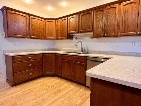 826 N Mckay Avenue NE Alexandria MN 56308