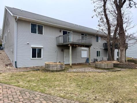826 N Mckay Avenue NE Alexandria MN 56308