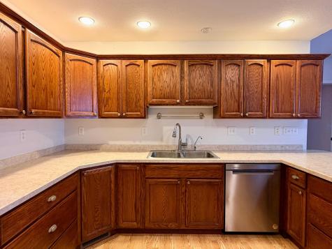 826 N Mckay Avenue NE Alexandria MN 56308