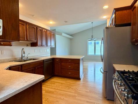 826 N Mckay Avenue NE Alexandria MN 56308