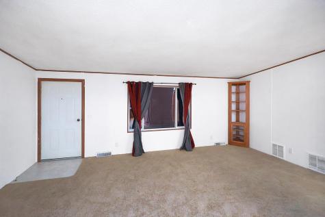 115 Apache Street NW Princeton MN 55371
