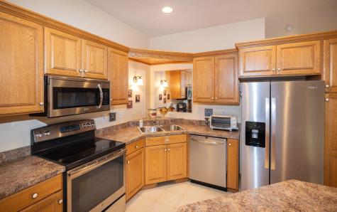 3325 W Prairiewood Drive S Fargo ND 58103