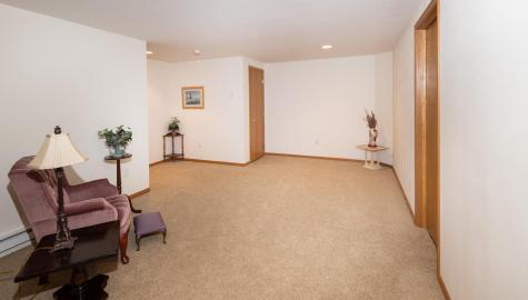 3325 W Prairiewood Drive S Fargo ND 58103