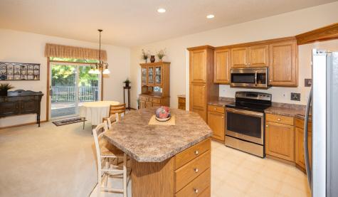 3325 W Prairiewood Drive S Fargo ND 58103