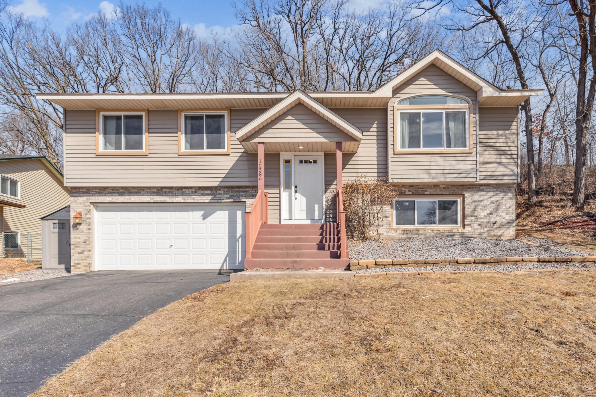 12586 Everest Trail Apple Valley MN 55124