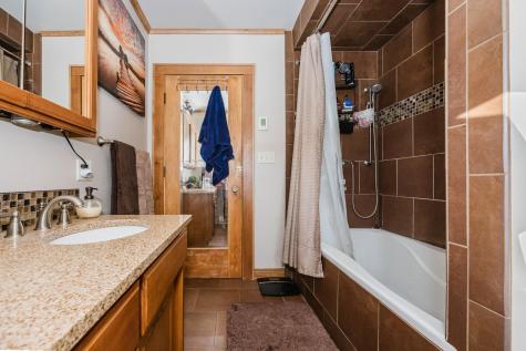 1053 Lake Avenue Detroit Lakes MN 56501